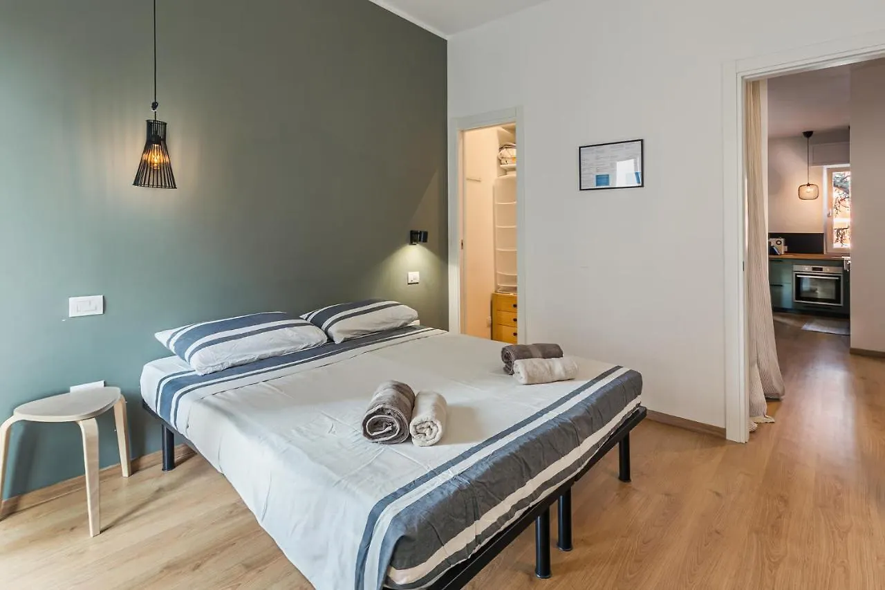 Max'S House Apartment Milan